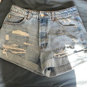 Forever 21 ripped shorts